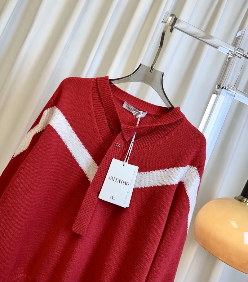 Va1e*ntin0 sweater